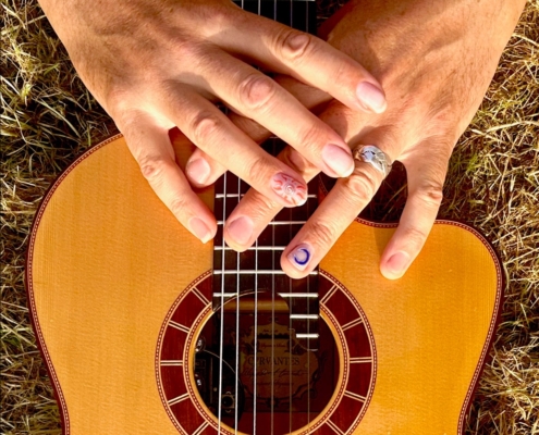 Hands on guitar